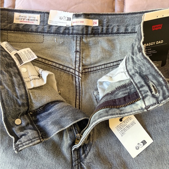 Levi's Gray Baggy Dad Jeans - Picture 2 of 7